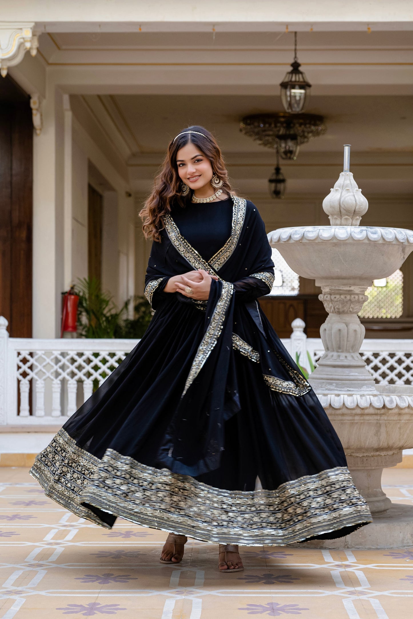 BLACK BLOOMING EMBROIDERED GOWN WITH DUPATTA (WDN02)