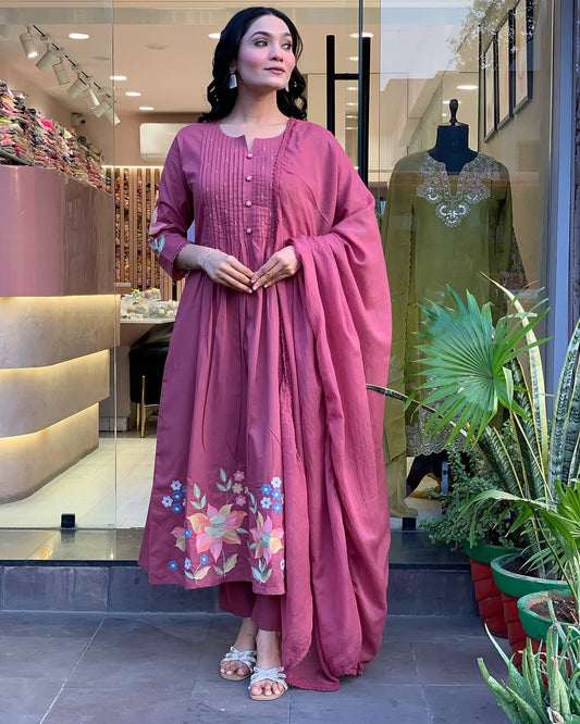 We presents a stunning Cotton anarkali Suit Set-a perfect blend of traditional patterns