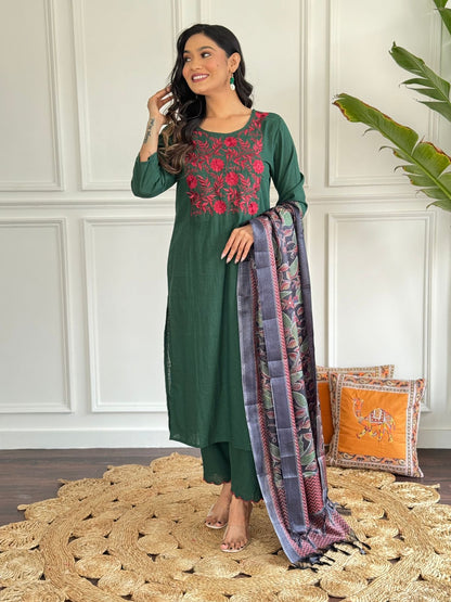 Feel the elegance and comfort merge in our artisan-crafted handloom khadi cotton suit! 🌹😍(WARED303)