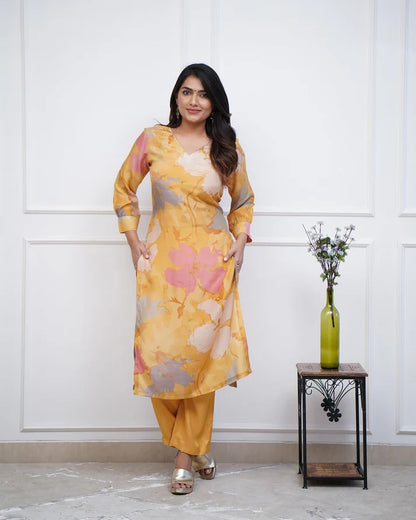 💃Enjoy New Floral Kurta Pant set with amazing lace Work ❤️(SWCD03)