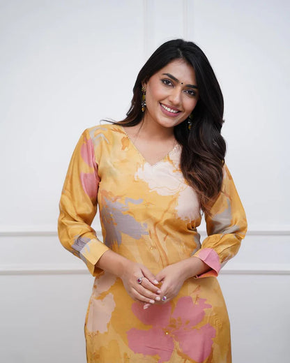 💃Enjoy New Floral Kurta Pant set with amazing lace Work ❤️(SWCD03)