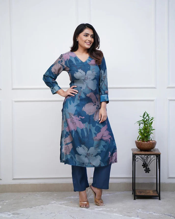 💃Enjoy New Floral Kurta Pant set with amazing lace Work ❤️(SWCD03)