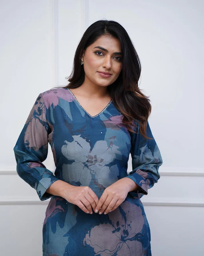 💃Enjoy New Floral Kurta Pant set with amazing lace Work ❤️(SWCD03)