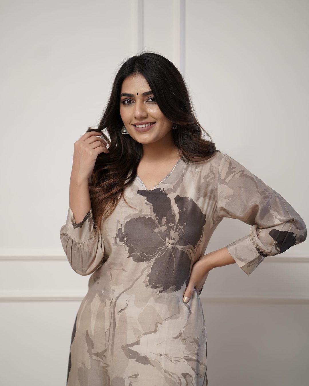 💃Enjoy New Floral Kurta Pant set with amazing lace Work ❤️(SWCD03)