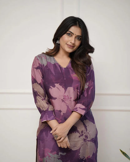 💃Enjoy New Floral Kurta Pant set with amazing lace Work ❤️(SWCD03)