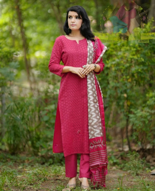LOOK GRACEFUL IN OUR SCHIFFLI EMBROIDERY KURTI IN CLASSIC COLOUR WITH HANDLOOM KHADI SILK DUPATTA IS MUST HAVE IN UR WARDROBE(WARED255)