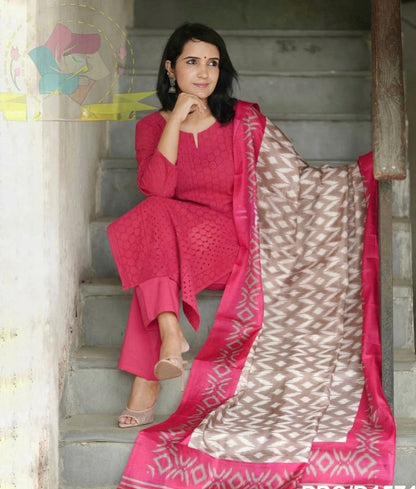 LOOK GRACEFUL IN OUR SCHIFFLI EMBROIDERY KURTI IN CLASSIC COLOUR WITH HANDLOOM KHADI SILK DUPATTA IS MUST HAVE IN UR WARDROBE(WARED255)