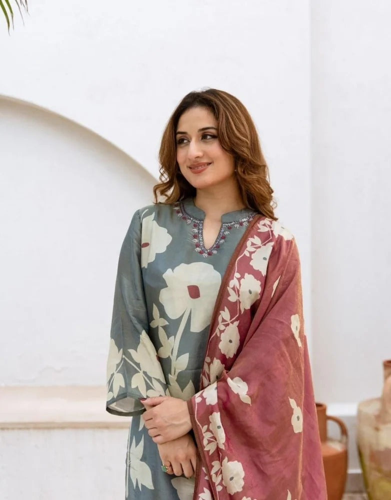 Beautiful pure cotton kurti pant dupatta set💗.(WARED244)