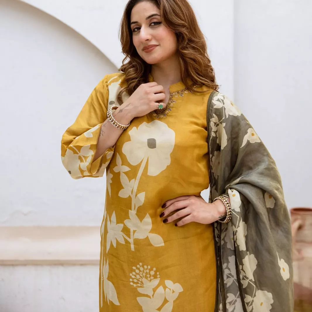 Beautiful pure cotton kurti pant dupatta set💗(WARED214)