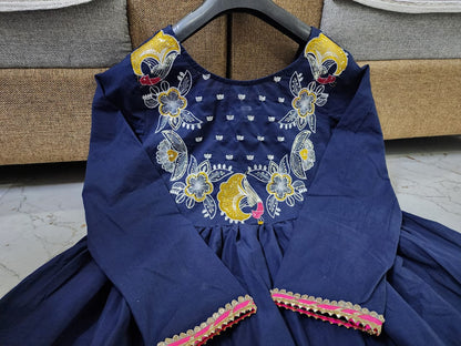 Beautiful export Quality cotton 60-60 Fabric Long frill gown Kurti With Pant And cotton Malmal Dupatta(WARED185)