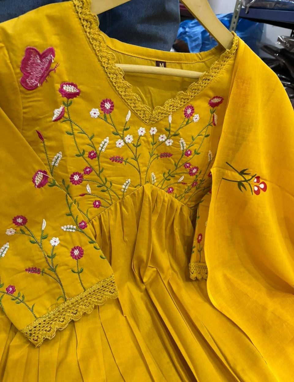 Latest addition to our fashion collection the strength kurta Style made from high-quality cotton,(WARED68)