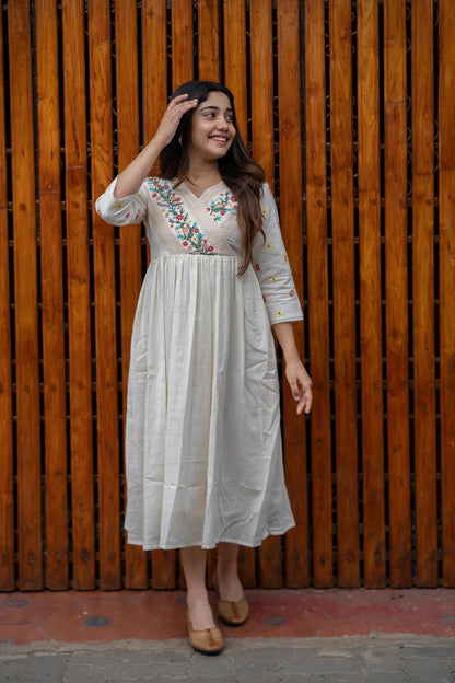 💥Launching Off-white cotton dress with floral embroidery and crochet lace detailing on yoke and sleeves💥(SWCD60)
