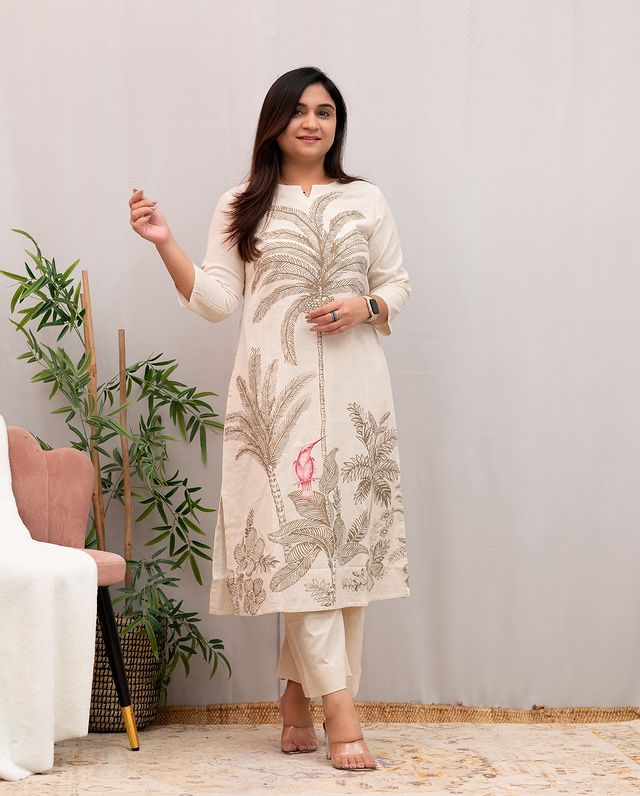 “Elevate your look with this stylish solid co-ord set in soft cotton. Stylish, comfortable, and budget-friendly—perfect for outings!”