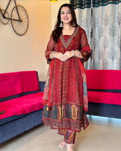 Beautiful pure premium chiffon digital printed Anarkali set with handwork on neck it has attached lining paired up with santoon slik pant and Organza digital printed dupatta sets(WARED19)