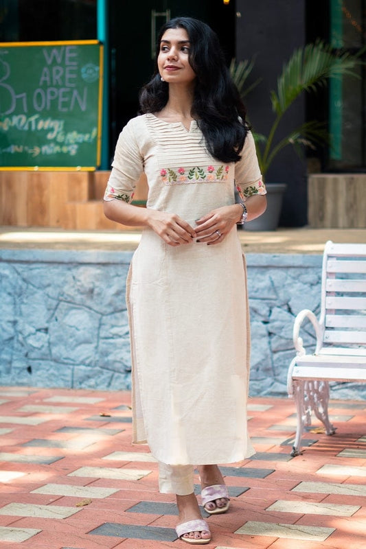 Classy Cotton Flex Off-White Kurta With Embroidered Yoke(SWCD63)