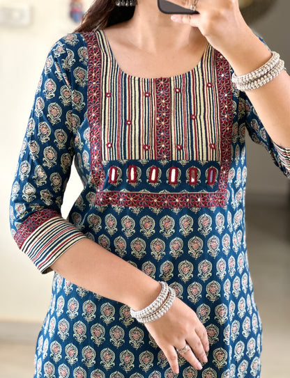 *🌹🌹Pure fine Cotton fabric  Kurti with Pant with dupatta cotton *🌹🌹(SWRED45)