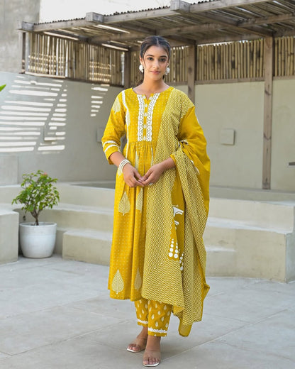 Jaipur cotton candy suits Look Nyra cut out of a dreamy movie set as you turn around and walk in this elegant flaired suit ! The perfect of traditional wear(WARED375)