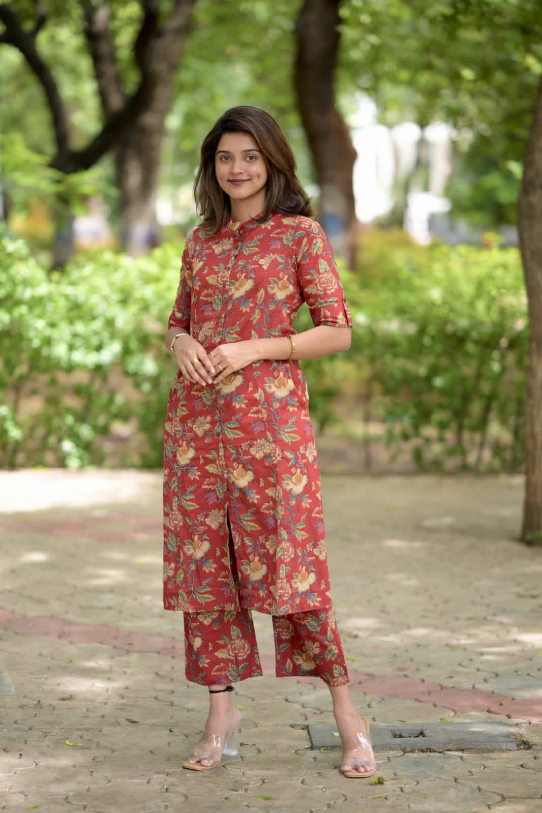 Launching designer Co-erd set in Aline pattern paried with Ankle length pant; Giving perfect outfit and deliberate choice about your look..👑👑