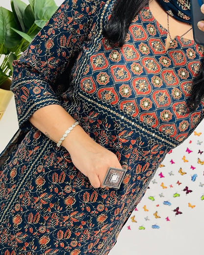 “ NEW FULL COTTON PRINT HAND WORK STRAIGHT KURTI PANT MALMAL DUPATTA ARRIVAL 😍💖(WARED397)