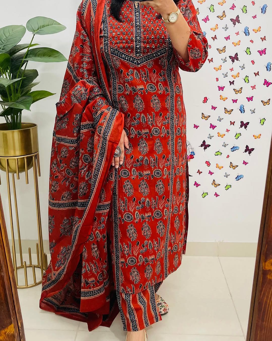 ❤️❤️❤️❤️❤️❤️❤️❤️*NEW COLOUR LUNCHING Voluminous Beutiful Suit Set(WARED403)