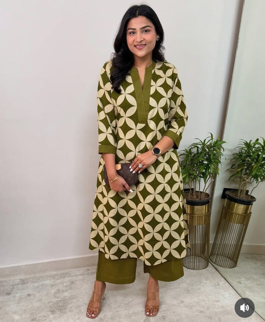 Pure Cotton Kurta Pant plazo in Beautiful Floral Prints. Must Have in Your Wardrobe For Your Daily Wear Office Wear(WACD76)