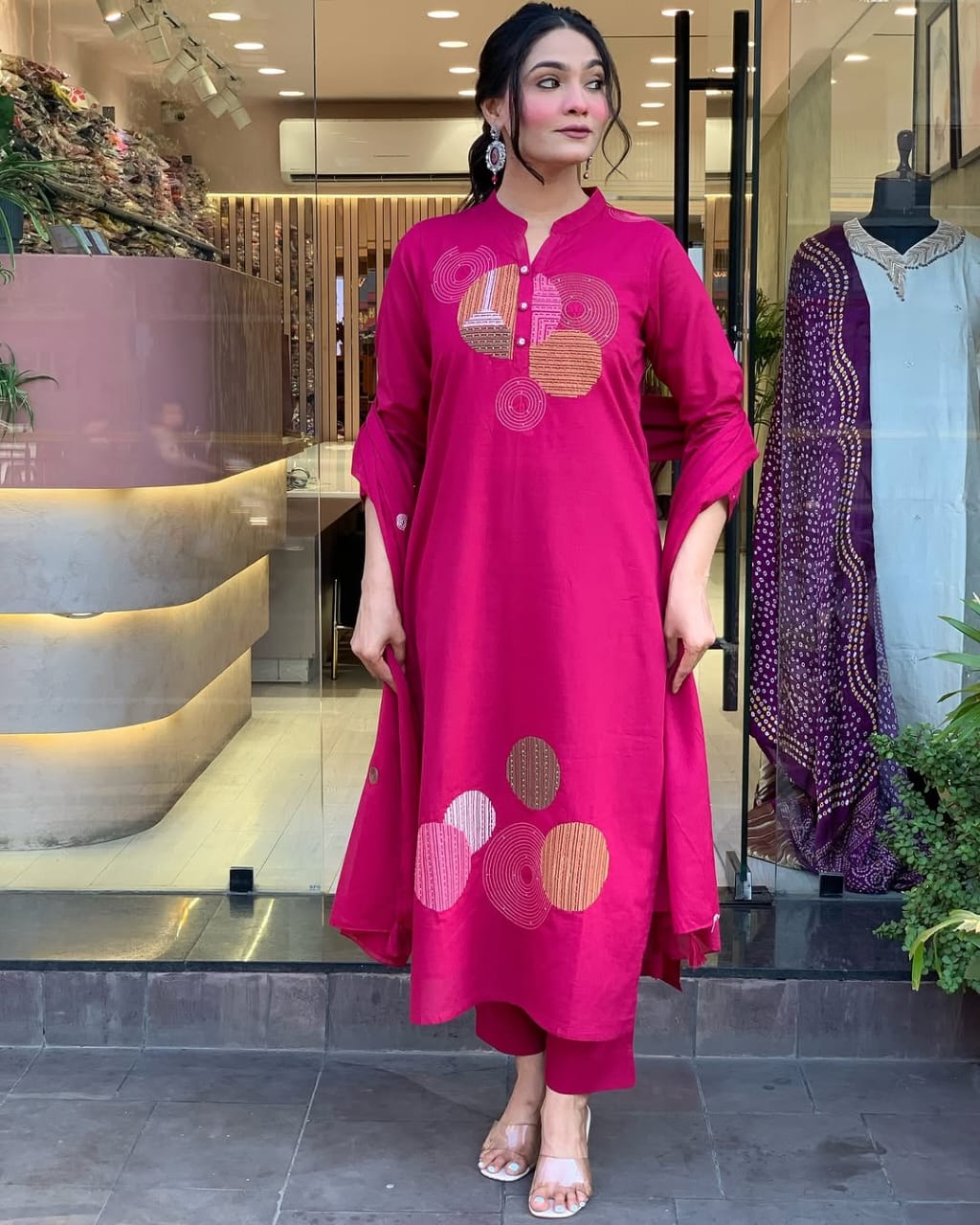 This Kurti,pant dupatta set is perfect for the summer season with its vibrant floral print and confident (WARED406)