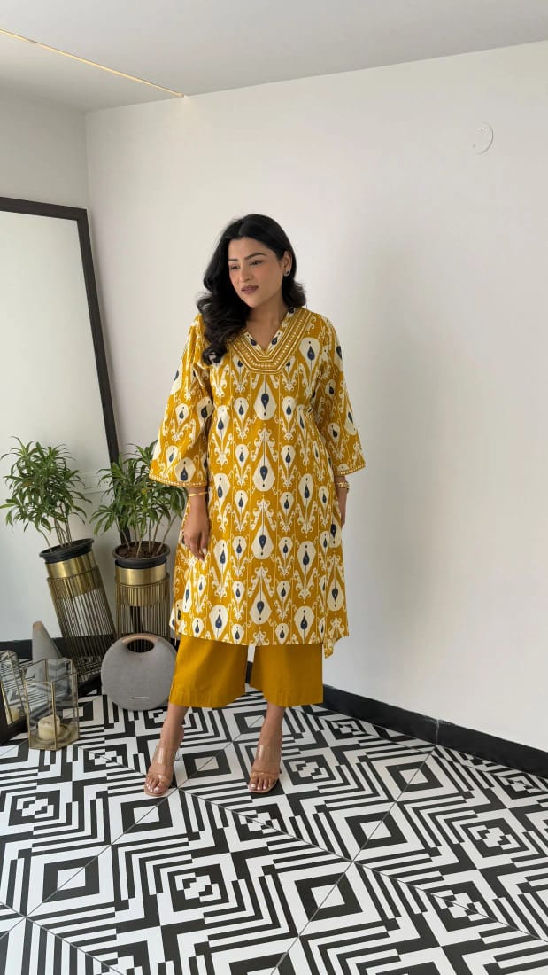 👗Perfect for elegant everyday wear or effortless festive(WACD79)