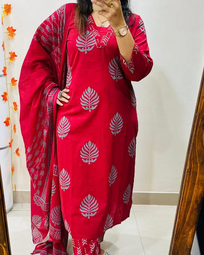 🌹🌹Pure fine Cotton fabric Sequence Work Kurti with Pant with cotton 100-100 Dupatta🌹🌹(WARED415)