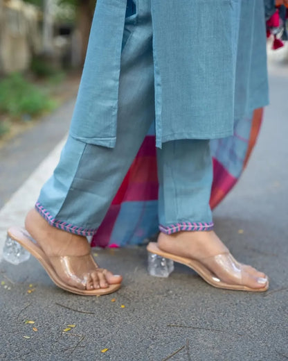 Handloom cotton embroidered kurti paired with handloom embroidered Cotton(WARED420)