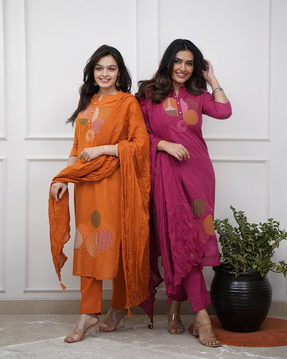 This Kurti,pant & dupatta set is perfect for the summer season(WARED33)