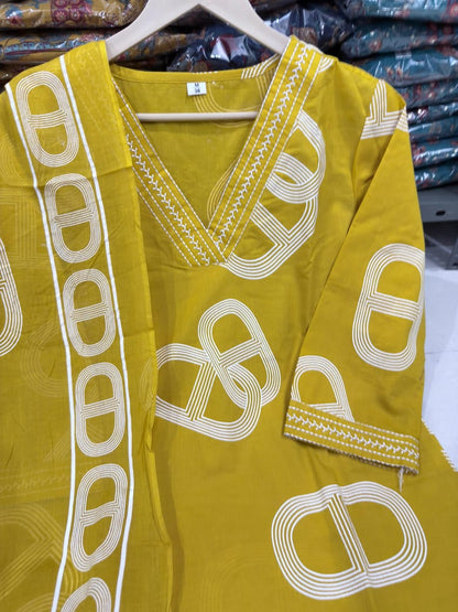 👗 Beautiful Cottan Kurtis pent with Mulmal duptta 👗(WARED470