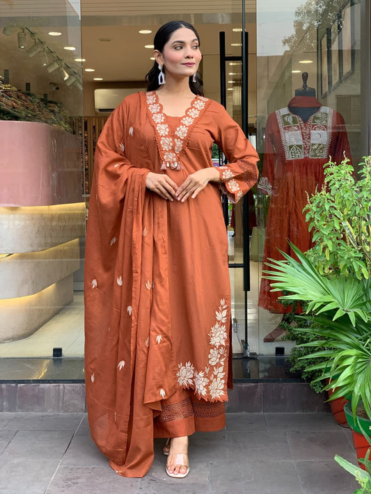 🌹🌹Pure fine Cotton fabric  Kurti with Pant with cotton 100-100 Dupatta🌹🌹 (SWRED606)