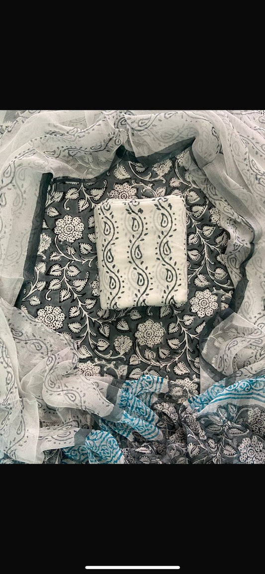 JAAL HAND BLOCK PRINT COTTON SUIT SET WITH CHIFFON DUPATTA(WACFCOTMU133)