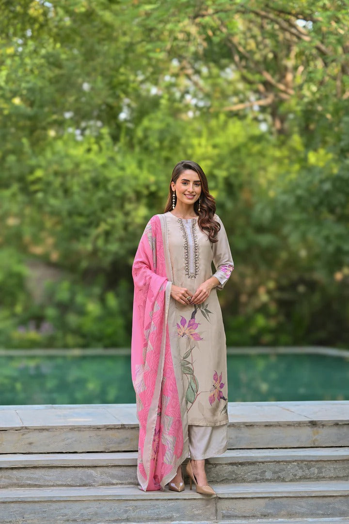 Launching Mahi Jaipur's  Ultra Fine 3 Pcs Kurti cum Suit Sets In Premium Muslin Fabrics.  (NFRSD02)