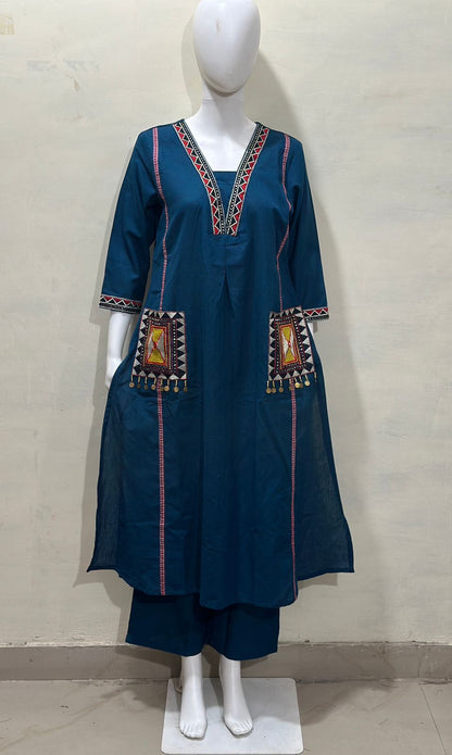 New stylish and affordable beautiful look start a-line set with beautiful elephant print and fabric pure Cotton💃💃 (SWSK05)
