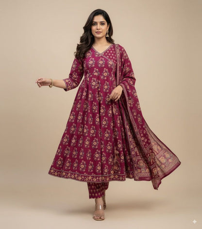 New stylish and affordable beautiful look straight set with beautiful print and fabric pure Cotton💃💃 (SWSK10)