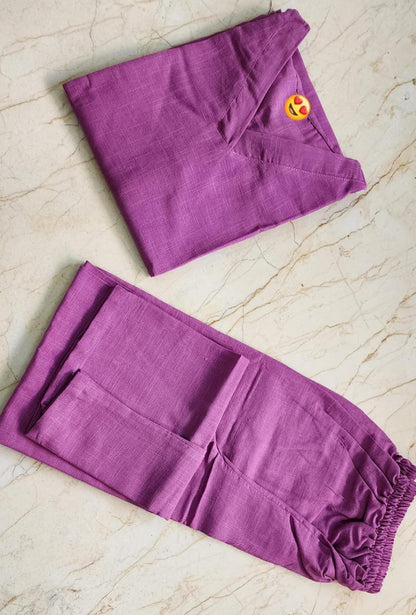 Upgrade your office wear wardrobe with this classy yet chic monochrome pant-set for all day comfort and trendy look🌸🌸 (SWSK12)