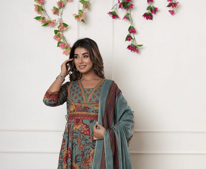 New stylish and affordable beautiful anarkali set with beautiful print and fabric pure Cotton💃💃(SWSK15)