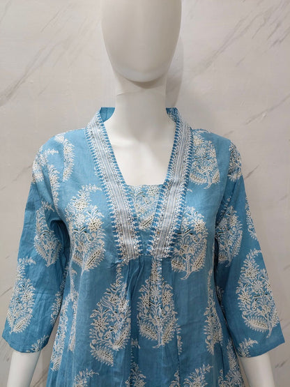 New stylish and affordable beautiful look a-line cut set with beautiful print and fabric pure Cotton💃💃 (SWSK18)