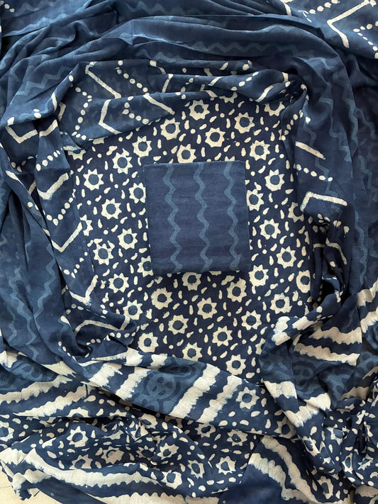 ELEGANT HAND BLOCK PRINT COTTON SUIT SET WITH MULMUL DUPATTA(WACOTMU24)