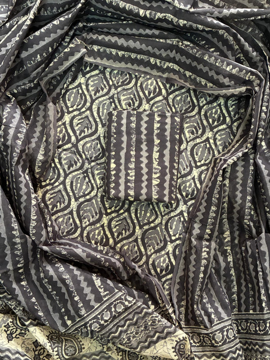ELEGANT HAND BLOCK PRINT COTTON SUIT SET WITH MULMUL DUPATTA(WACOTMU34)