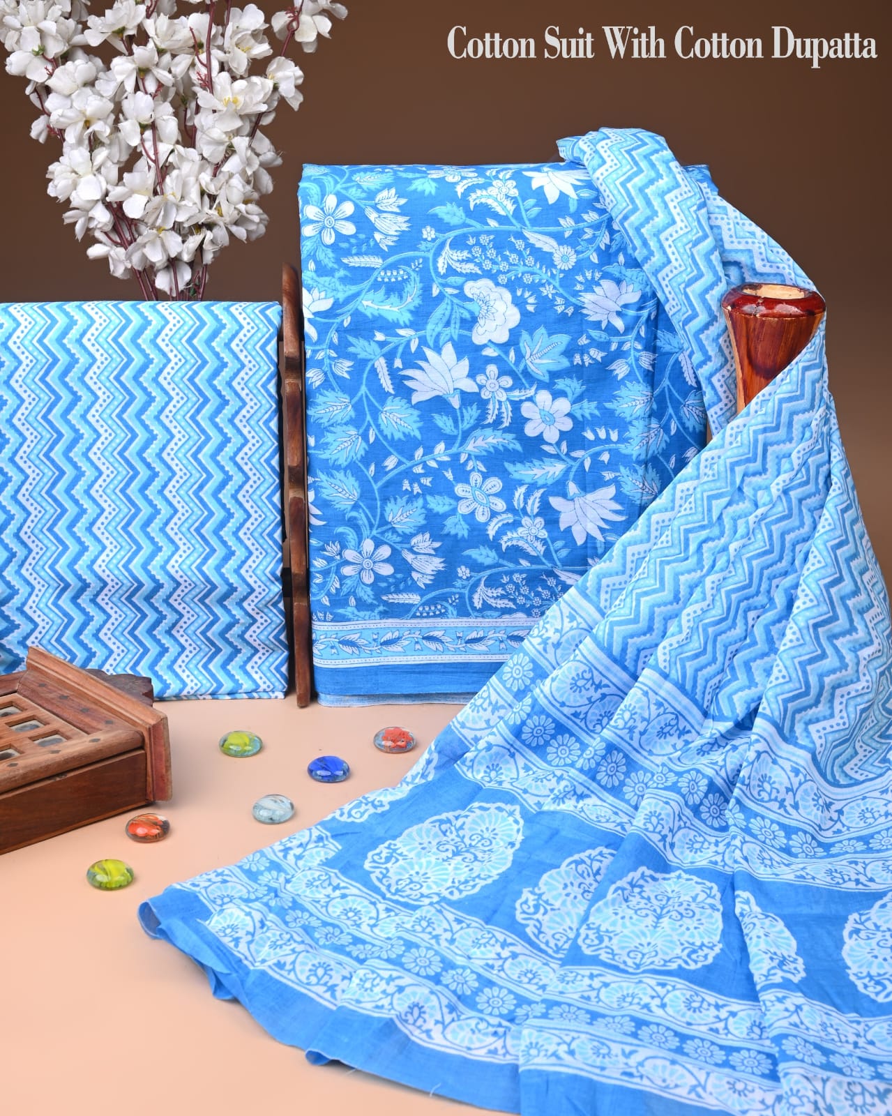 ELEGANT HAND BLOCK PRINT COTTON SUIT SET WITH MULMUL DUPATTA(WACOTMU84)