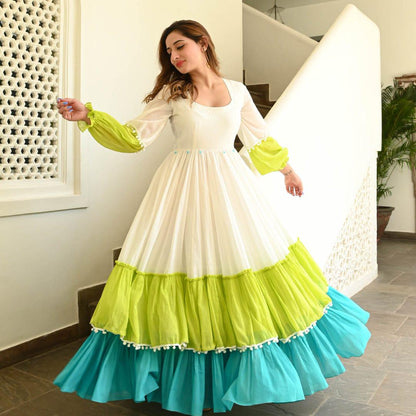 💥Launching New Article Full flair beautiful gown with lace work (SWSK32)