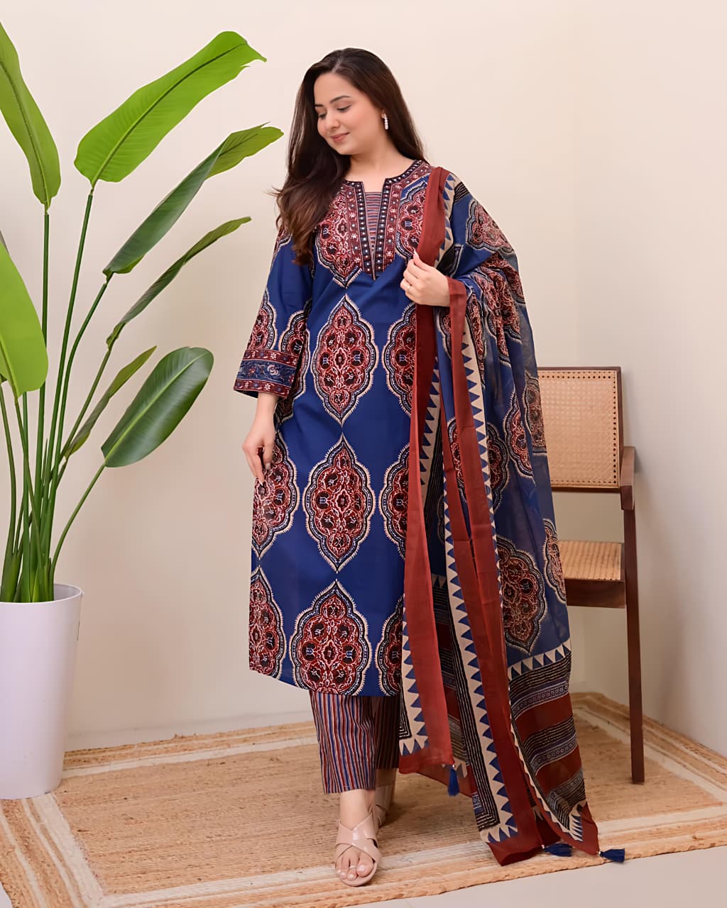 Traditional Printed Kurta Set for Women with Designer Dupatta(SWSK38)