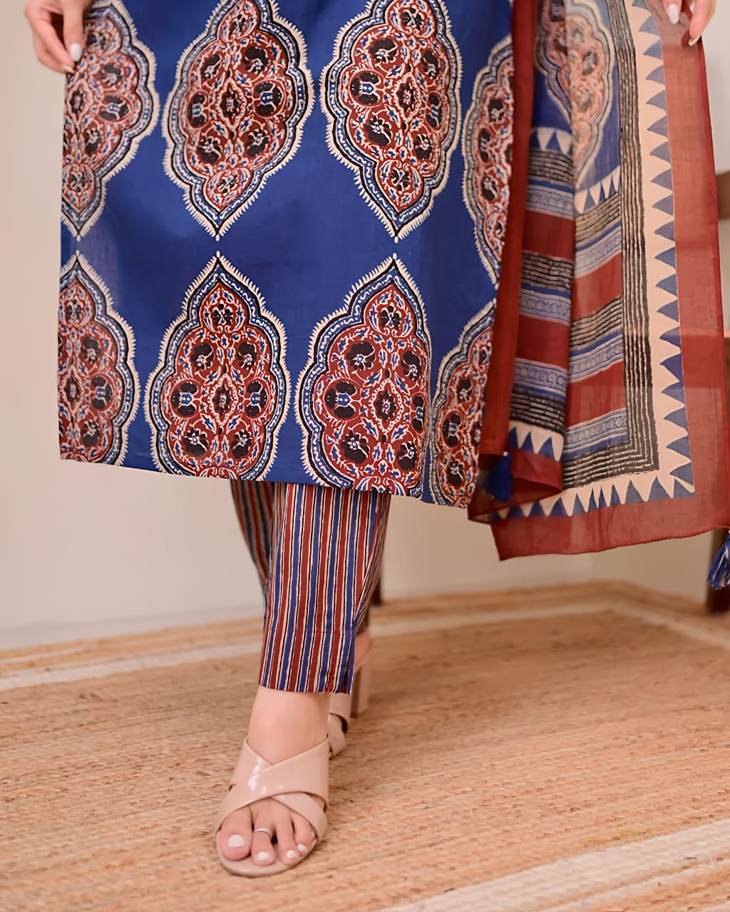 Traditional Printed Kurta Set for Women with Designer Dupatta(SWSK38)