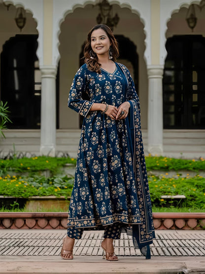 Women Ethnic Printed Kurta Set with Dupatta – Festive & Wedding Wear(SWSK39)