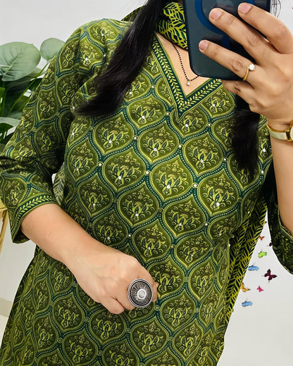 🥰  💃 Beautiful Floral Printed Cotton Kurti(SWSK54)