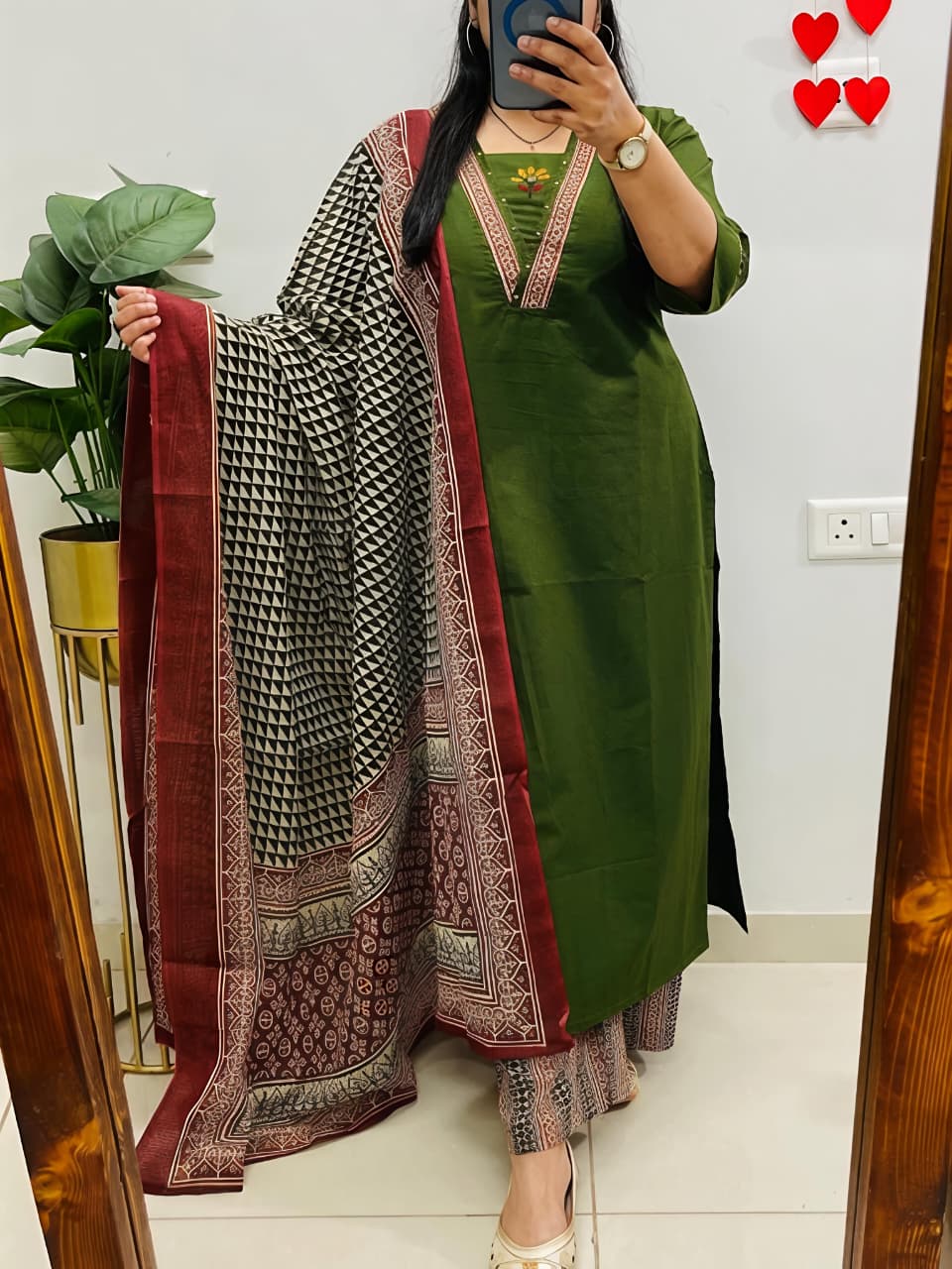💚 *Perfect for festive wear, small functions &amp; daily elegance.🌸🌸(SWSK52)