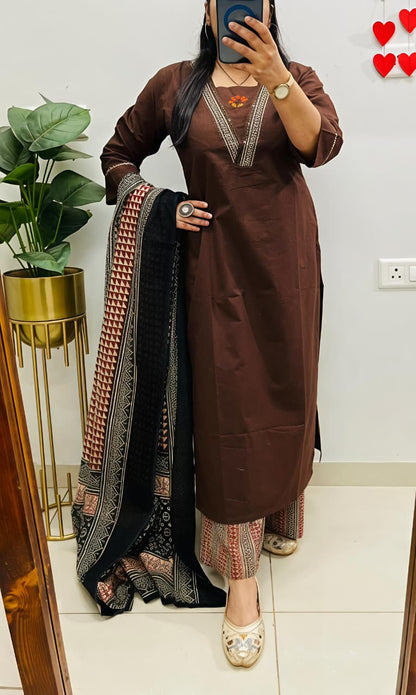 💚 *Perfect for festive wear, small functions &amp; daily elegance.🌸🌸(SWSK52)