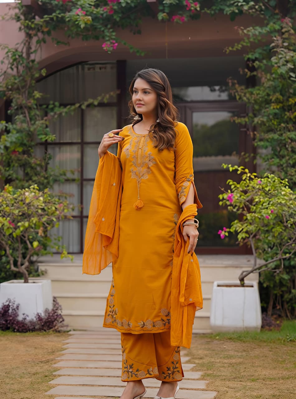 🌹🌹 fine Cotton fabric with beautiful embroidery on neck, sleeves, Kurti with embroidered plazo with one side pockets on pantSWSK58)